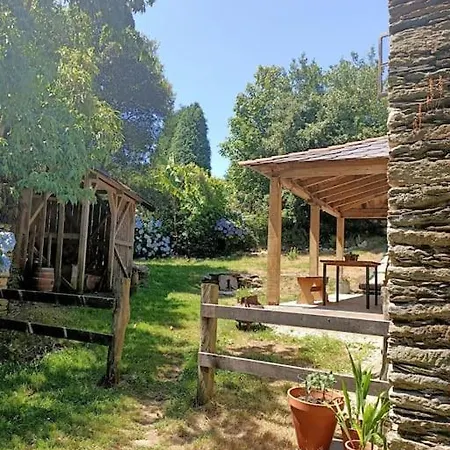 Granja Labrada Alquiler Completo: Casa Rural & Bar Granas