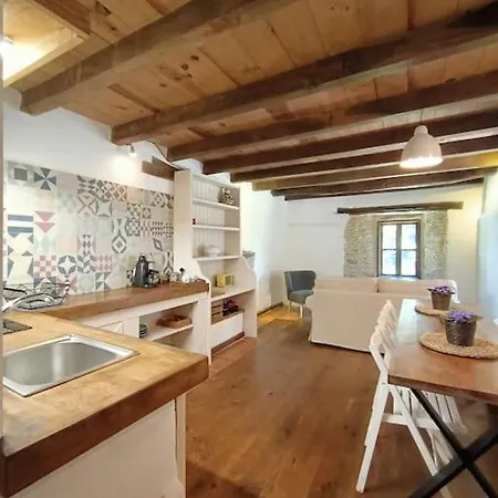 Casa de Férias Granja Labrada Alquiler Completo: Casa Rural & Bar